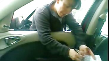 GirlsWay: PornHD에서 격렬한 무도회 소녀 Kylie Rocket과 Charly Summer catfighting