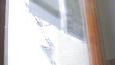 보디 가드 및 얼굴 아내가 남편에게 숨겼습니다.