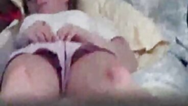 Reality Kings: 간호사 여자 친구 Violet Myers는 PornHD에서 섹시한 마사지가 필요합니다.